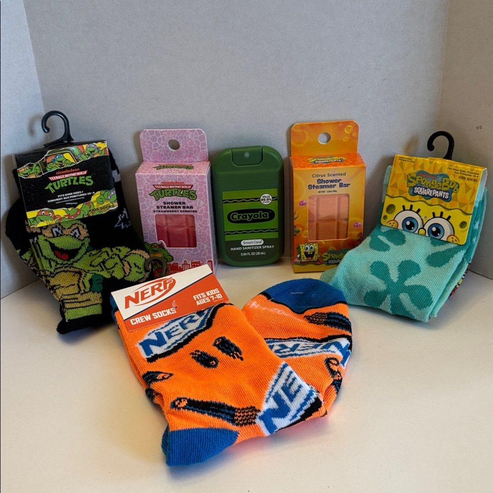 💰 Kids Socks, Shower Steamers and Hand Sanitizer Bundle
